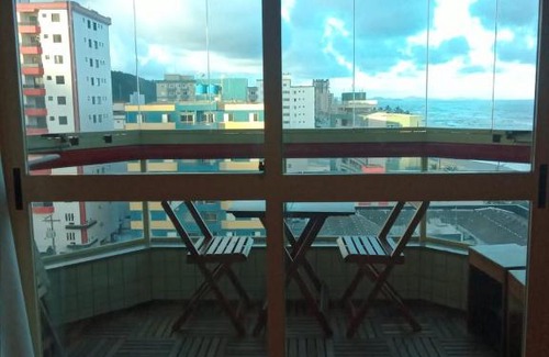 Mongagua Apartamento | Mongaguá - Pé na Areia - 2 Quartos - 6 pessoas