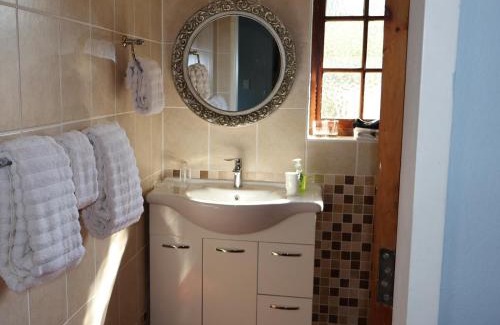 Port Elizabeth Casa | Mongoose Manor BnB