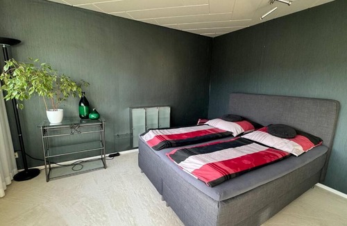 Boeblingen Apartamento | Monikas Home - Gemütliche 3-Zimmer-Wohnung im Herzen von Böblingen