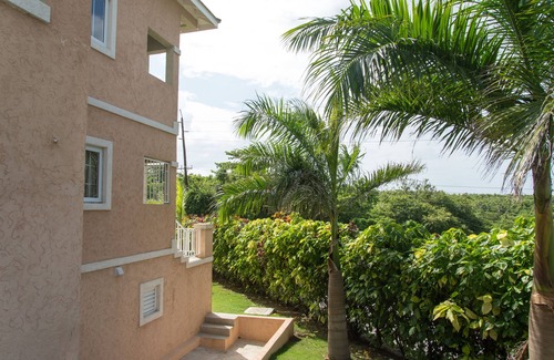 Montego Bay Apartamento | Monimo Ridge Suites