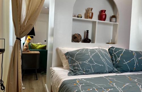 Downtown Apartamento | Monkey Jungle Vibrant 2-BDRM Rooftop Access, Unit #6