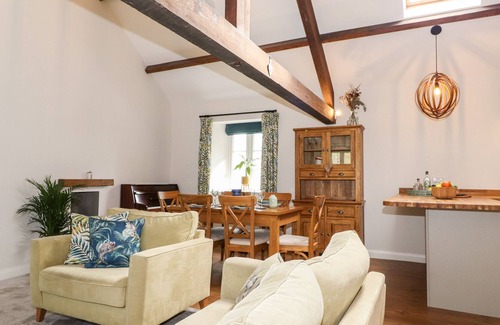 Sedbergh Cabaña | MONKEY PUZZLE COTTAGE, family friendly, with open fire in Sedbergh