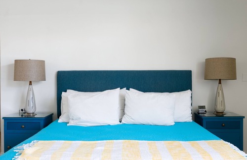 Desert Park Estates Hotel | Monkey Tree Hotel 16 by AvantStay | Stylish Hotel in Palm Springs w/ Pool!