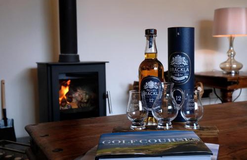 Nairn Casa | Monkland Cottage