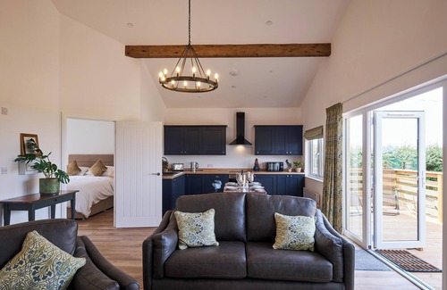 Monknash Cabaña | MONKS REST, pet friendly, country holiday cottage in Monknash