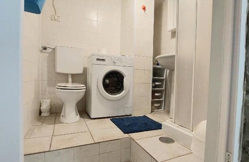 Marina di Carrara Apartamento | Monolocale Cipri