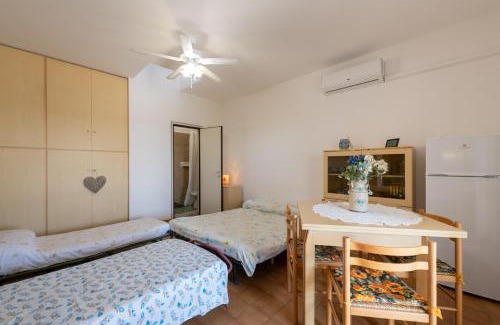 Montemarciano Apartamento | Monolocale ingresso indipendente con corte esclusiva