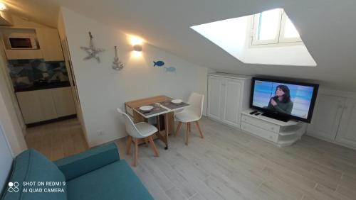Monte Argentario Apartamento | Monolocale mansarda a Porto Santo Stefano Argentario
