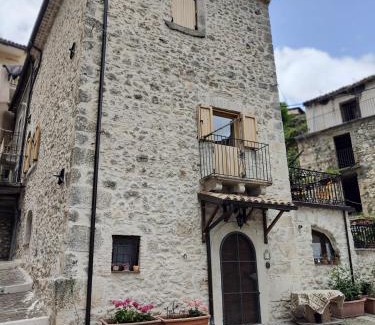 Cansano Casa | Monolocale rustico di Ariola