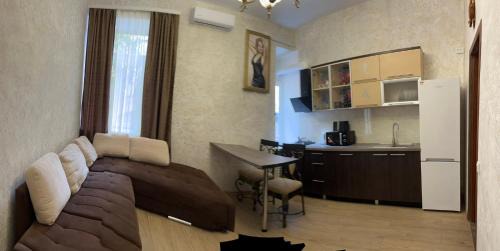 Dobrovelychkivka Apartamento | Monro-style in the historical center