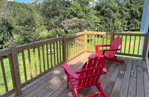 Monroe Apartamento | Monroe Maine Historic Site Hideaway