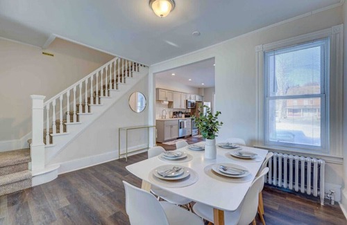 Stroudsburg Casa | Monroe22 · BrickStone Lodge-Boho Style home near Main St-B