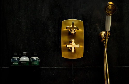 Faubourg-du-Roule Hotel | Monsieur George Hotel & Spa – Champs Elysées