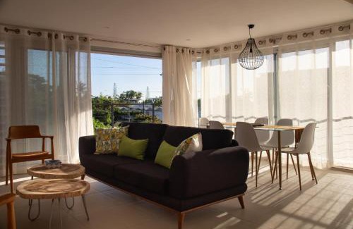 Mont Choisy Apartamento | Mont Choisy 2BR Private Rooftop and Plunge Pool