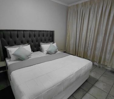Newcastle Apartamento | Mont Pelaan 86