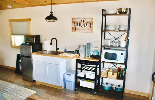 Whitehall Cabina | Montana Cabin on Alpaca Farm!