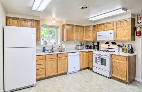 Emigrant Apartamento | Montana's Emigrant Peaks Getaway: Apt w/ Mtn Views