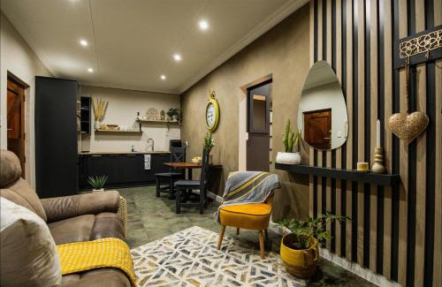 Hennenman Casa | Montana Self Catering Guest House