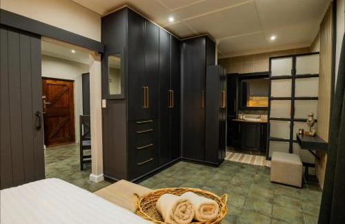 Hennenman Casa | Montana Self Catering Guest House