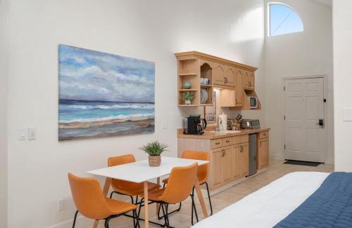 Half Moon Bay Casa | Montara Penthouse Elevated Comfort Above Downtown Half Moon Bay