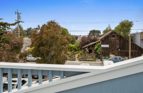 Half Moon Bay Casa | Montara Penthouse Elevated Comfort Above Downtown Half Moon Bay