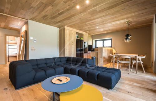 Arties Apartamento | Montardo by SeaMount Rentals