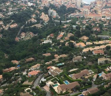La Turbie Cama Y Desayuno | Monte Carlo View and Spa