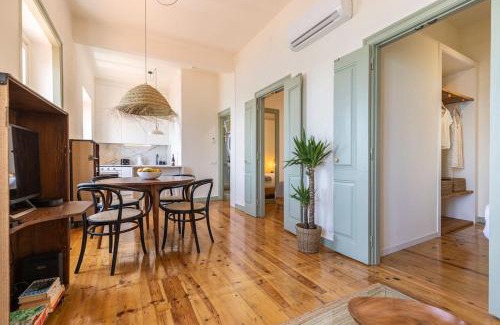 Estoril Apartamento | Monte Estoril Train Station - Seaside Apartment