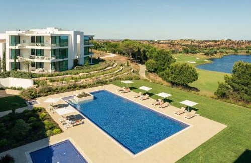 Vila Nova De Cacela Apartamento | Monte Rei 3 bed Penthouse Apt