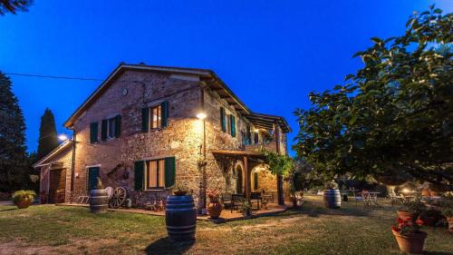 Chiusi Casa | Montebello degli Olivi
