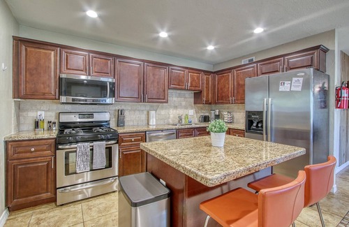 Scottsdale Estates Nine Casa | Montecito: Play All the Games in this 4 Bed Home, Beautiful Old Town Scottsdale!