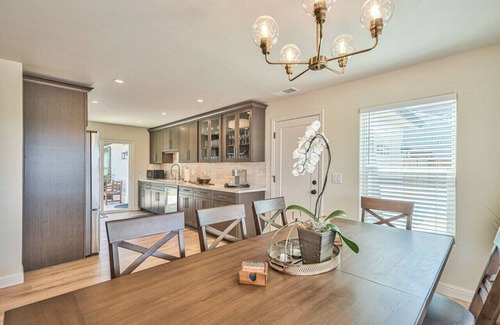 Del Rey Oaks Casa | Monterey Bay Ocean Peak Home Near Carmel & Pebble Beach 4 Bed 3.5 Bath & AC