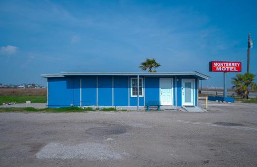 Corpus Christi Hotel | Monterrey Motel Padre Island, Corpus Christi BY OYO