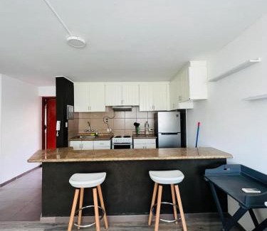Santiago de Surco Apartamento | Monterrico Polo Aparts #3 - Dpto con AC a una cuadra Embajada de USA