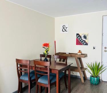 Santiago de Surco Apartamento | MONTERRICO POLO APARTS #5 - A una cuadra Embajada USA