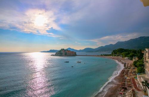 Sveti Stefan Apartamento | Montesan Luxury Apartment Beach Front