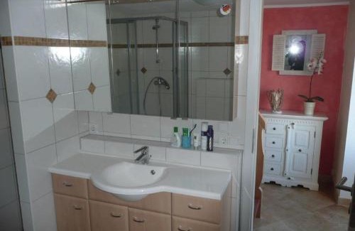 Denkendorf Apartamento | Monteuerzimmer - Haus am Limes bei Ingolstadt