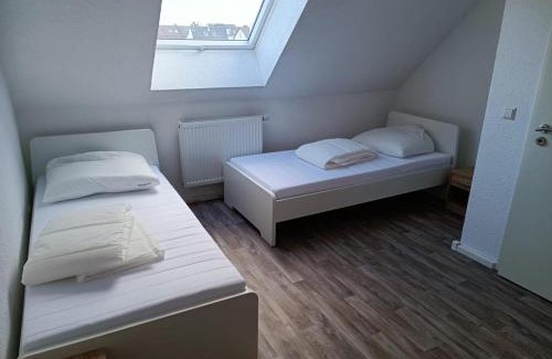 Rheinhausen Apartamento | Monteur- und Arbeiterunterkunft Hebelstraße