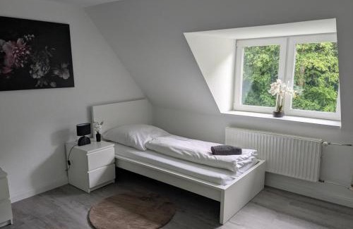 Brunsbuttel Apartamento | Monteurhaus Westertweute mit Wintergarten