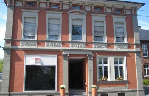Solingen Apartamento | Monteurs Wohnung Ferienwohnung