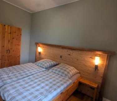 Solingen Apartamento | Monteurs Wohnung Ferienwohnung