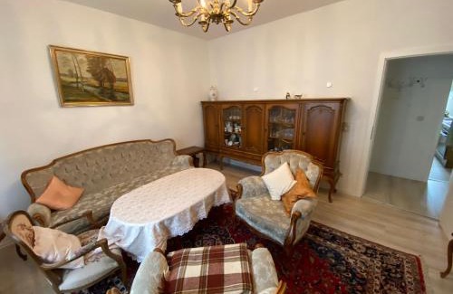 Zella-Mehlis Apartamento | Monteurswohnung, Ferienwohnung
