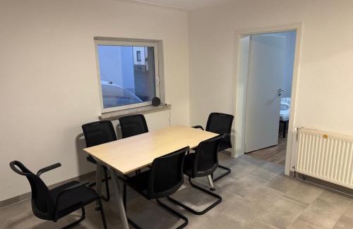 Ottweiler Apartamento | Monteurwohnung bis zu 6 Personen
