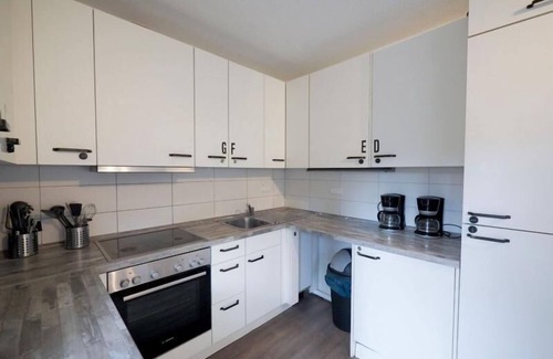 Bad Oldesloe Apartamento | Monteurwohnung für 6 Personen mit WLAN, Gäste-WC, TV – Bad Oldesloe Nähe Hamburg & Lübeck - OD11a