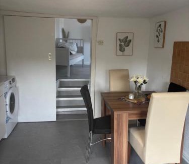 Euskirchen Apartamento | Monteurwohnung-Ferienapartment