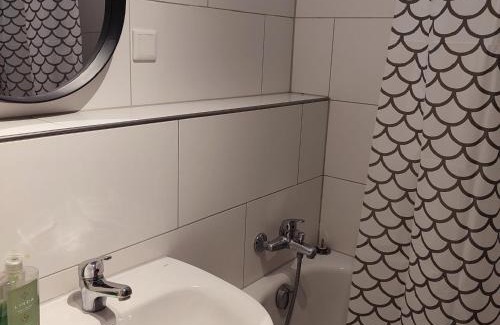 Wanheim-Angerhausen Apartamento | Monteurwohnung Ferienwohnung Duisburg Grenze Düsseldorf