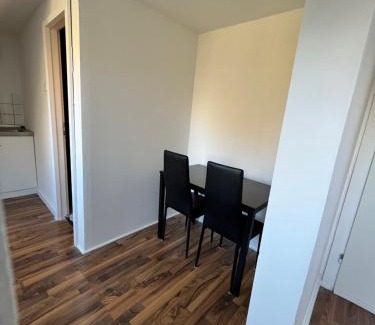 Westend Apartamento | Monteurwohnung Mönchengladbach Geroweiher