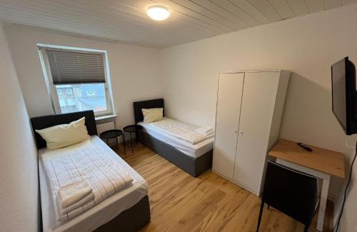 Neumuenster Apartamento | Monteurwohnungen nähe Holsten Galerie