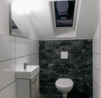 Saarlouis Apartamento | Monteurzimmer Pavan, M2, Apartment for Workers Saarbrücken,Luxemburg,Überherrn-KEINE Ferienwohnung
