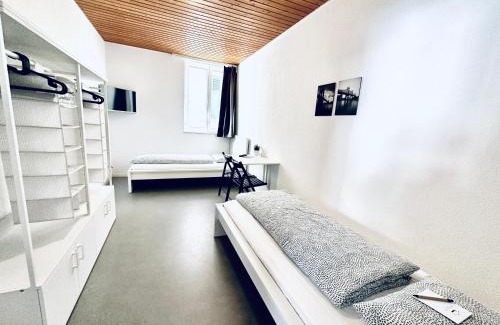 Balsthal Apartamento | Monteurzimmer - Worker's accommodation - ZIMMERzuVERMIETEN in Balsthal Solothurn